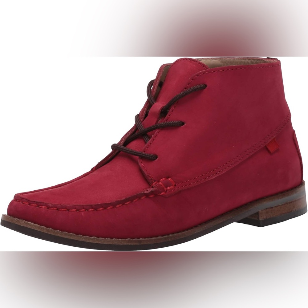 EUC. In Box. Boys 6. Marc Joseph New York “Leather” Red Lincoln Chukka Boots